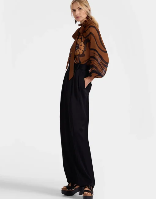Cerere BlouseBig Blooms Placée Brown in Silk Chiffon