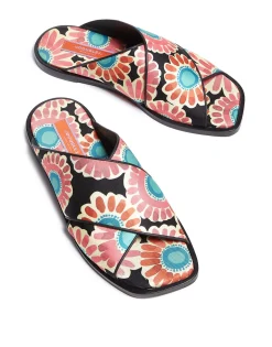 Criss-Cross SandalsCrazy Daisy Black in Twill