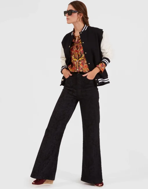 Flare JeansCorte Black in Denim