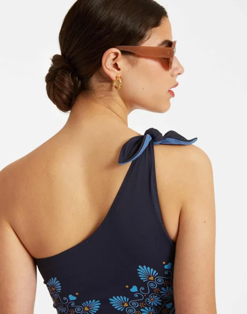 Goddess SuitOlympus Placée Navy in Supreme Lycra