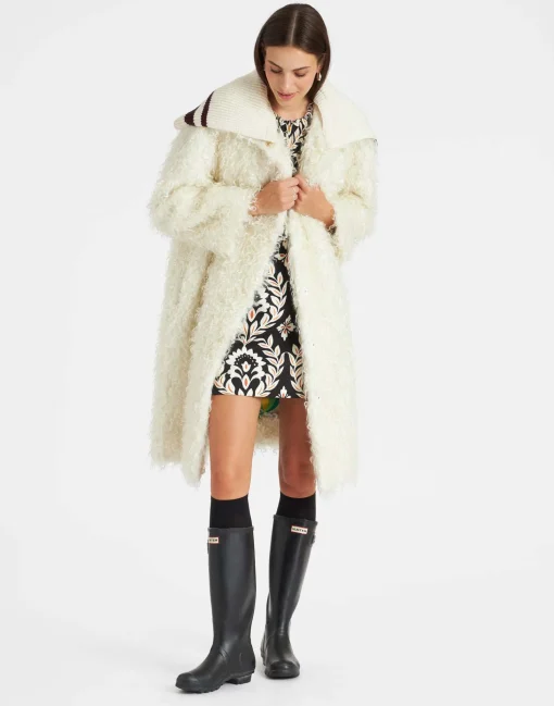 Iris CoatIvory in Mohair Eco Fur