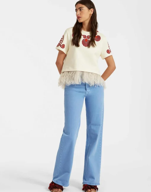 La Scala TeeMedallion Placée Cream in Heavy Jersey With Feathers