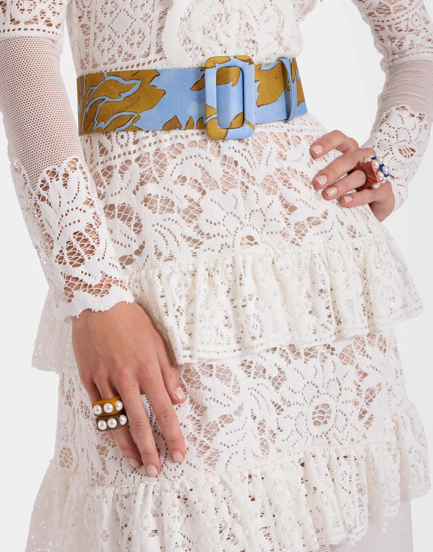 Medium BeltTangle Light Blue in Twill