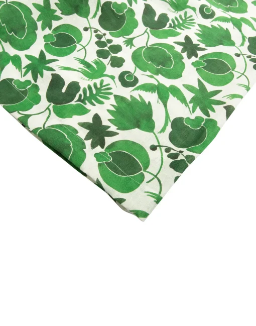 Medium TableclothWildbird Verde in Linen