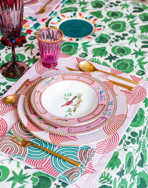 Medium TableclothWildbird Verde in Linen