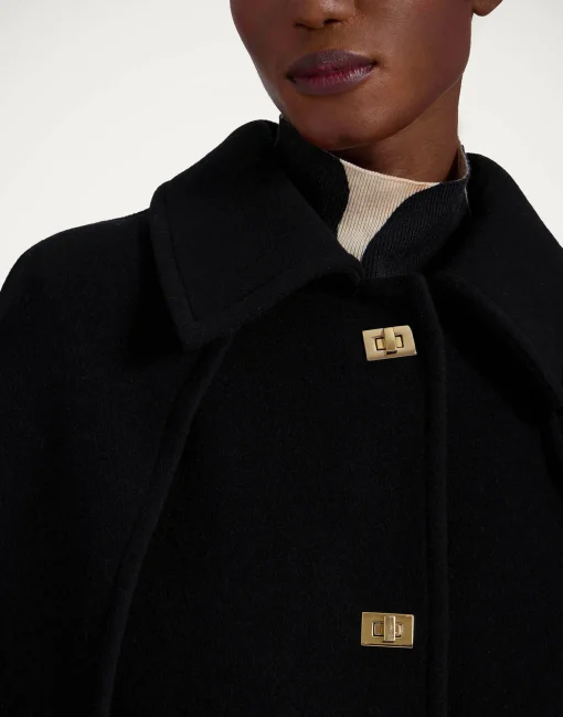 Milano CapeBlack in Wool