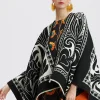 PonchoMix Tiles Black in Wool