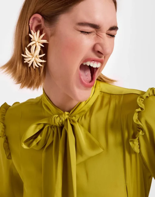 Primavera EarringsSolid Ivory in Acrylic Resin