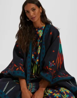 Reversible PonchoIsis Nero Placée in Baize Wool