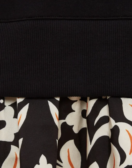 Sporty DressGhirlanda Black in Twill