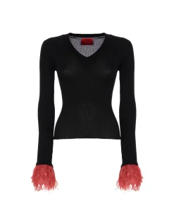 V-Neck High Kick TopSolid Black in Ribbed Silk Cashmere With Feathers